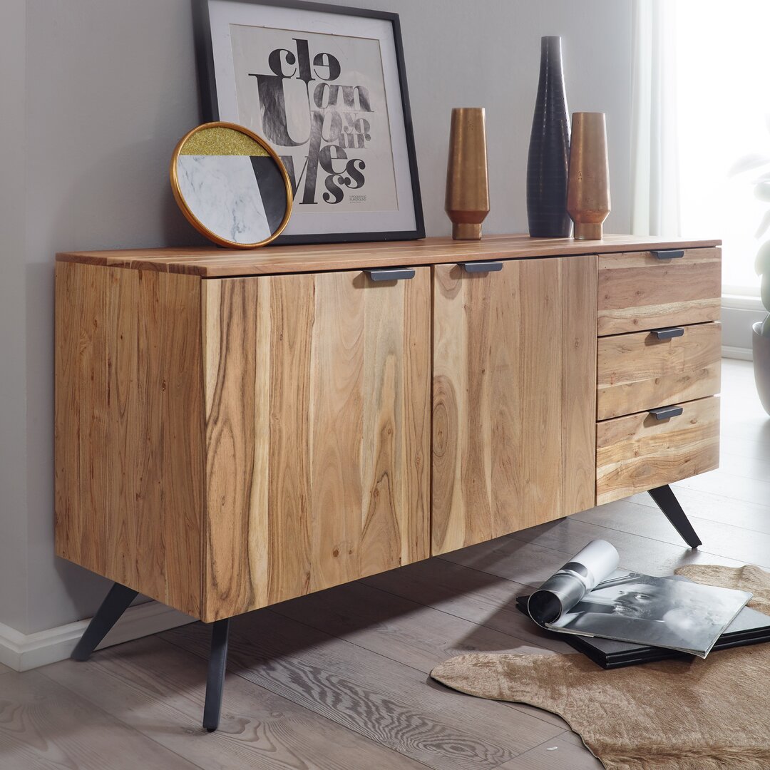 Sideboard Paynter aus Massivholz 145 cm