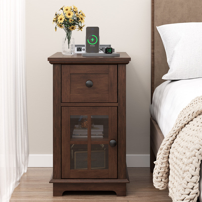 Table de chevet 1 tiroir pour chambre à coucher avec rangement et prises intégrées Binyameen, Merisier, Individuel