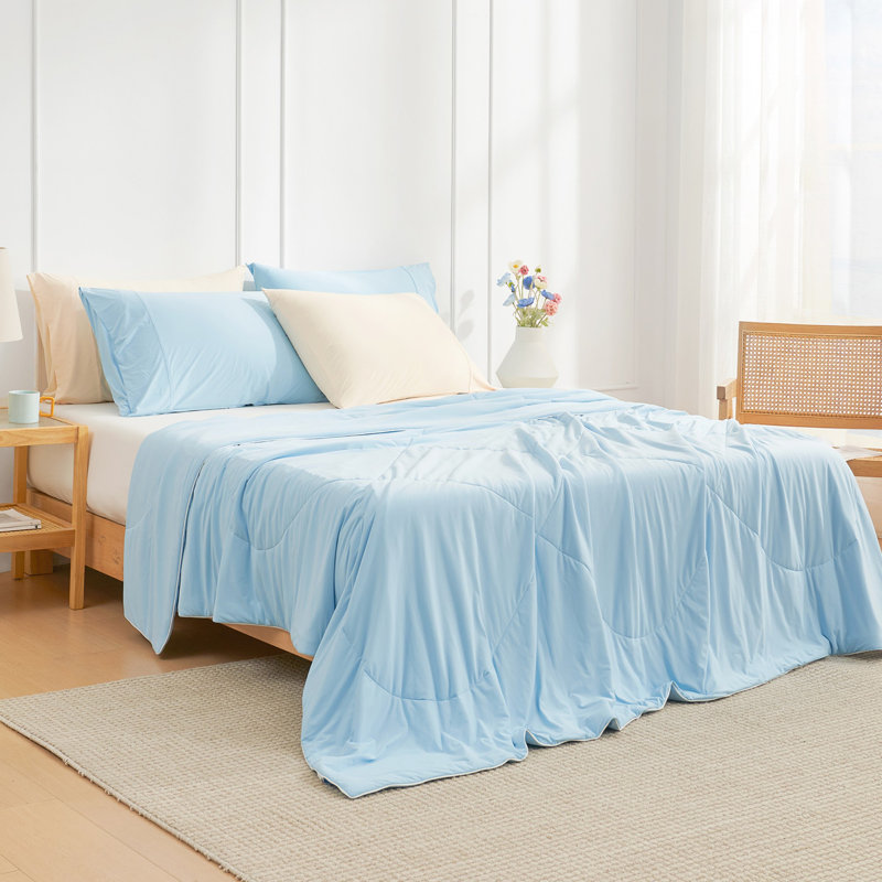 Cooling Comforter for Hot Sleepers – Reduces Skin Temp 2–5°C, Fluffy Down Alternative Fill, Machine Washable, All-Season Blanket for Night Sweats