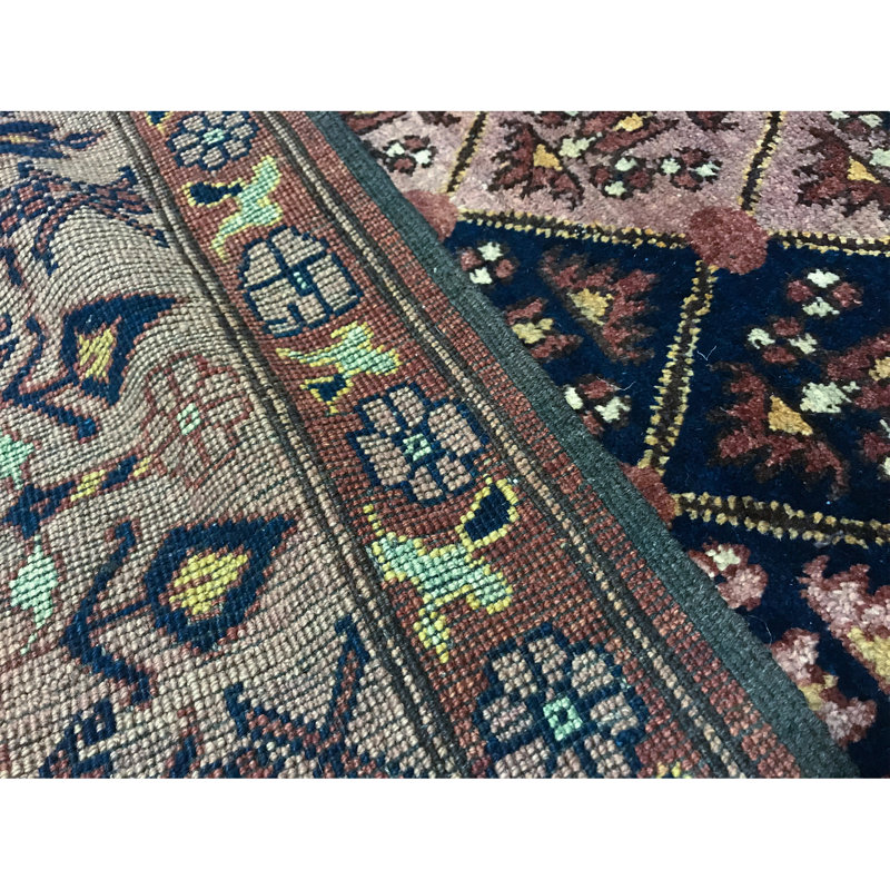 Tapis brun de haute qualité noué à la main