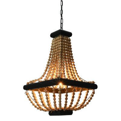 Lustre en perles de bois drapé