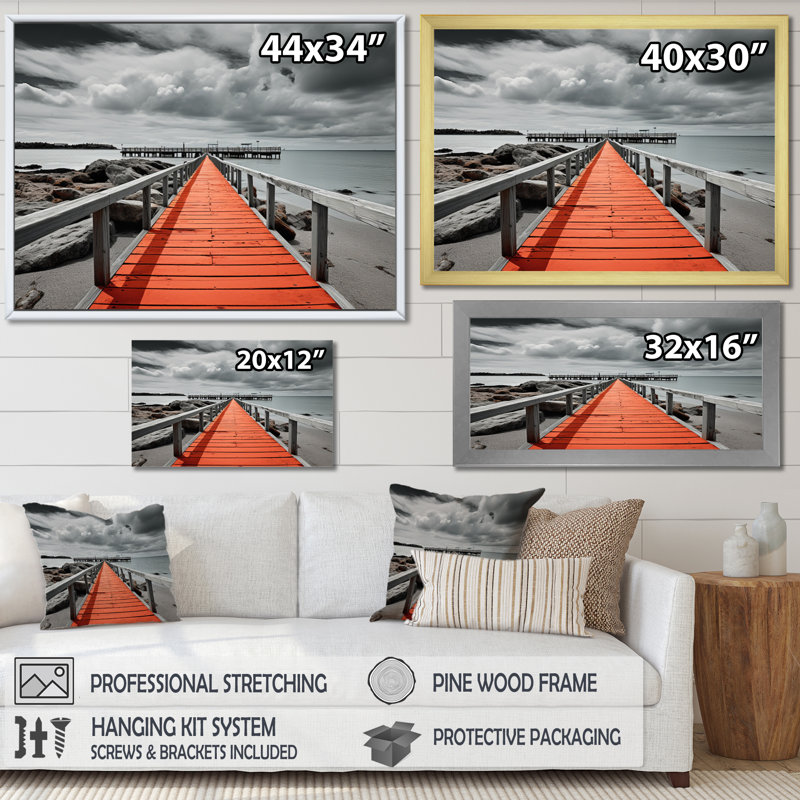 Hisa Beach Pier Point de vue noir I, Cadre photo argenté, H 16 po x l 32 po x P 1 po