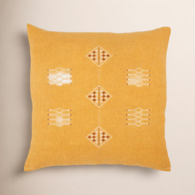 Váci 22" x 22" Handmade Pillow Cover