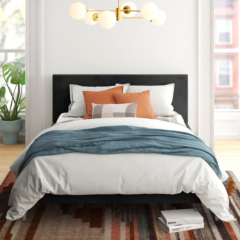 Lit en velours Rand, Grand, Velours performance gris clair Bella, Bois noir