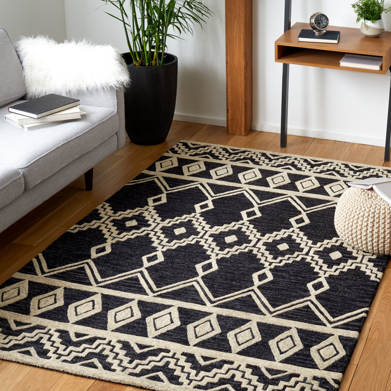 Ivory Abstract Handmade Tufted Wool 4' x 6' Rug