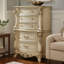 Commode 5 tiroirs Mitcheldean en ivoire doré