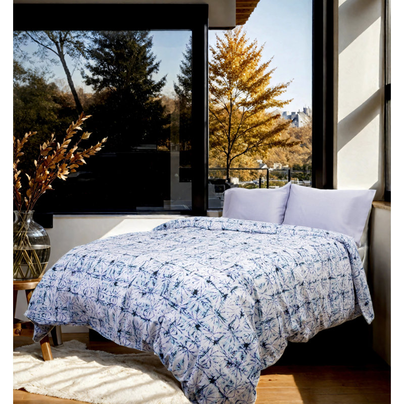 Etavonni Home RE Shibori Sketch, Queen Comforter + 2 Standard Shams
