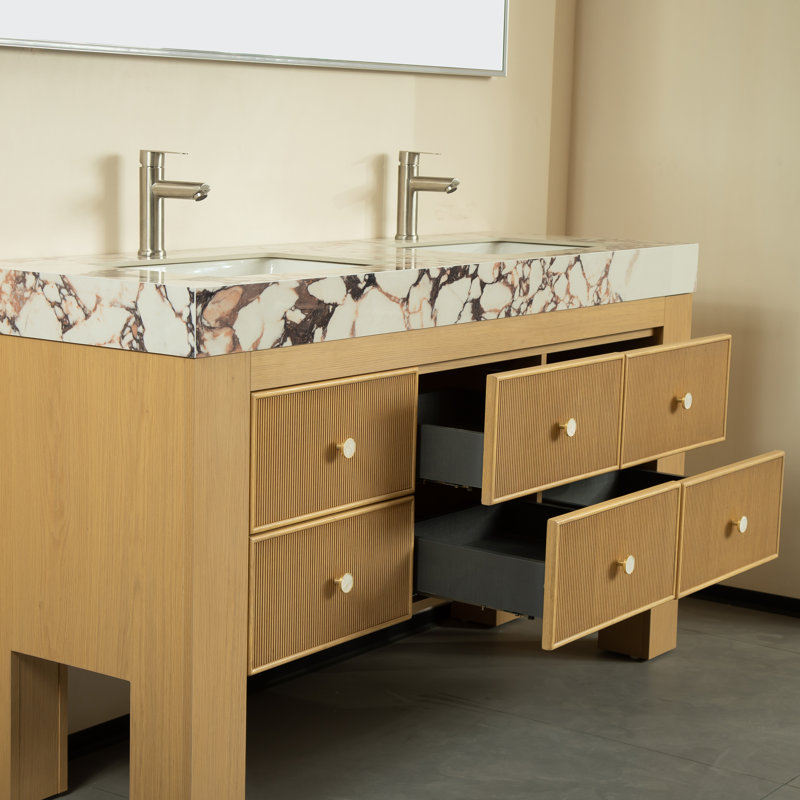 Meuble-lavabo de 60 po en bois massif rayé avec lavabo encastré, armoire de rangement autoportante en contreplaqué avec six tiroirs, comptoir en pierre frittée blanche à texture mauve et deux lavabos rectangulaires en céramique blanche, pré-assembl