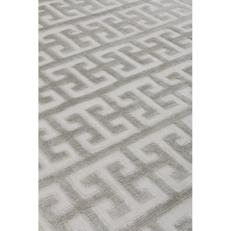 Kingsley Silk Geometric Area Rug in Silver, Rectangle 6' x 9'
