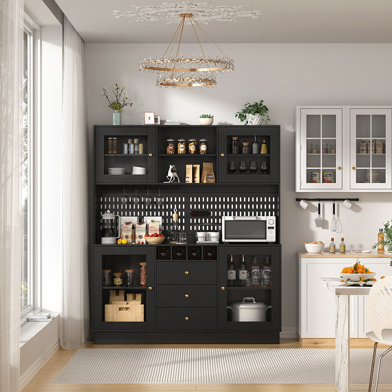 Garde-manger en bois avec porte-bouteilles, portes en verre, tablettes et armoires Arbela, Noir
