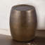 Table basse en aluminium avec base solide-701043647