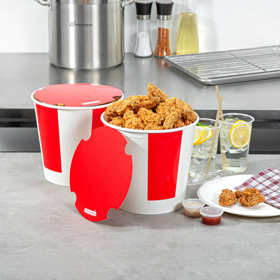 Restaurantware-Bio Tek 170 Ounce Chicken Buckets With Lids, 100 Greaseproof Paper Chicken Buckets - Vented Lids, Freezable, Red And White Paper Disposable Chicken Buckets, For Restaurants And Cafes
