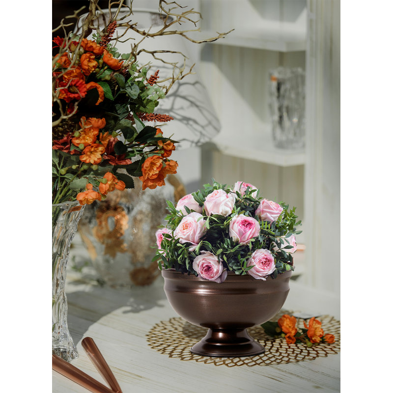 Petit bol à piédestal en cuivre antique Red Barrel Studio®, à utiliser comme vase à fleurs