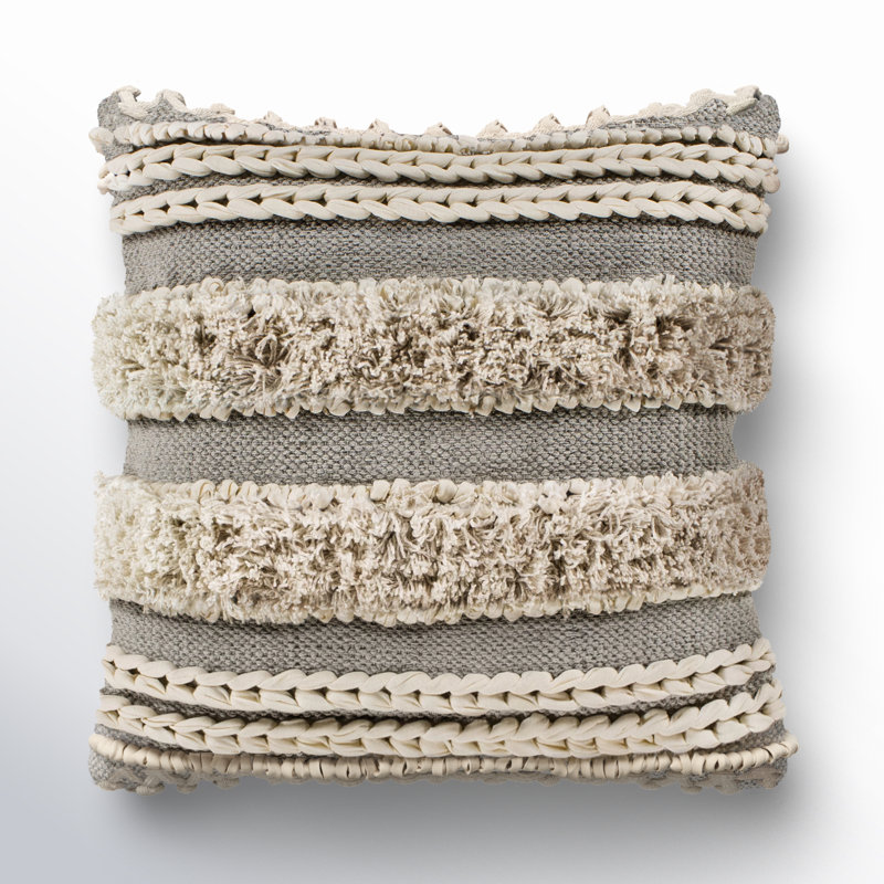 Housse et insert de coussin en coton Keiontae, 22 po x 22 po, Taupe, Polyester/ bourre en polyester