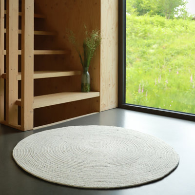 Mallen Round Wool Hand Woven Area Rug
