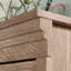 Utilisation de bureau, finition brune, style, fabrication en bois d'ingénierie, tablette réglable derrière les portes en verre encadrées, gestion des câbles, profondeur de 31,19 po, largeur de 17,75 po, hauteur de 41,02 po, poids de 77,69 lb pour