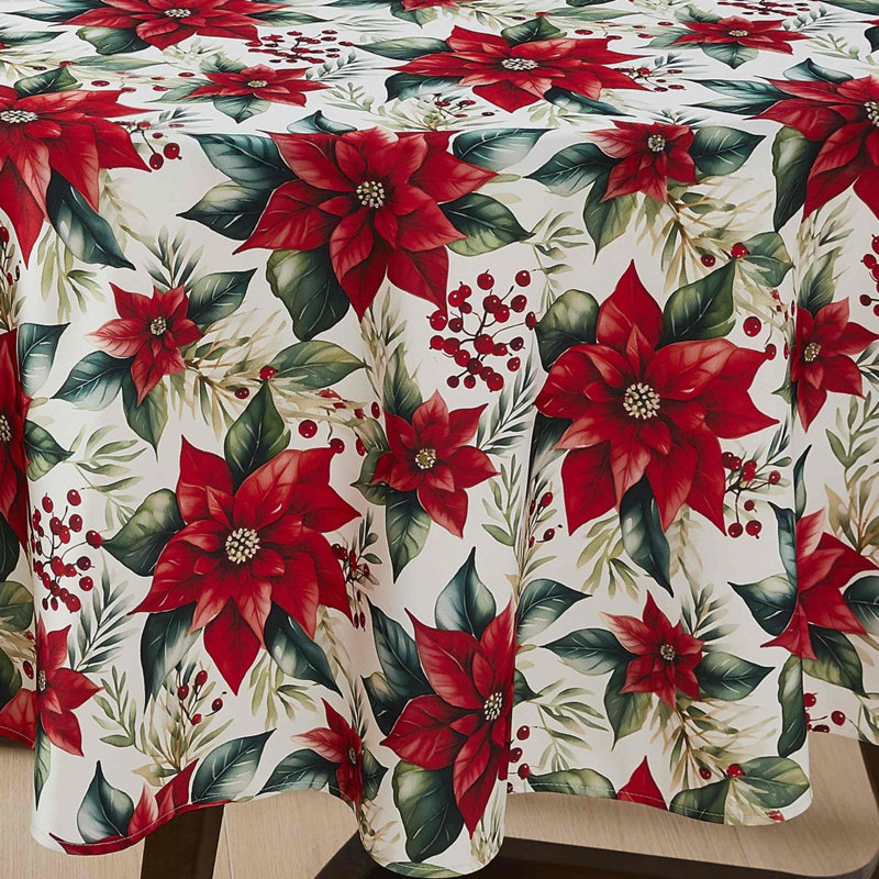 The Holiday Aisle® Karilynn 70" Round Tablecloth
