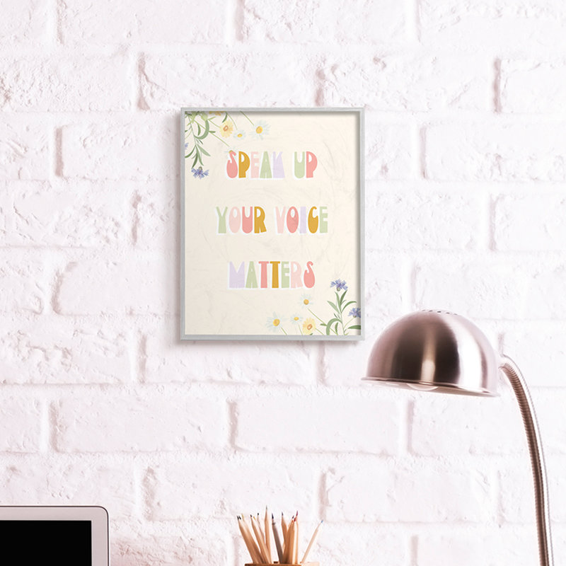 «Speak Up Your Voix Matters» citation Fleurs sauvages printanières, Giclée encadrée noir minuit, H 14 po x l 11 po