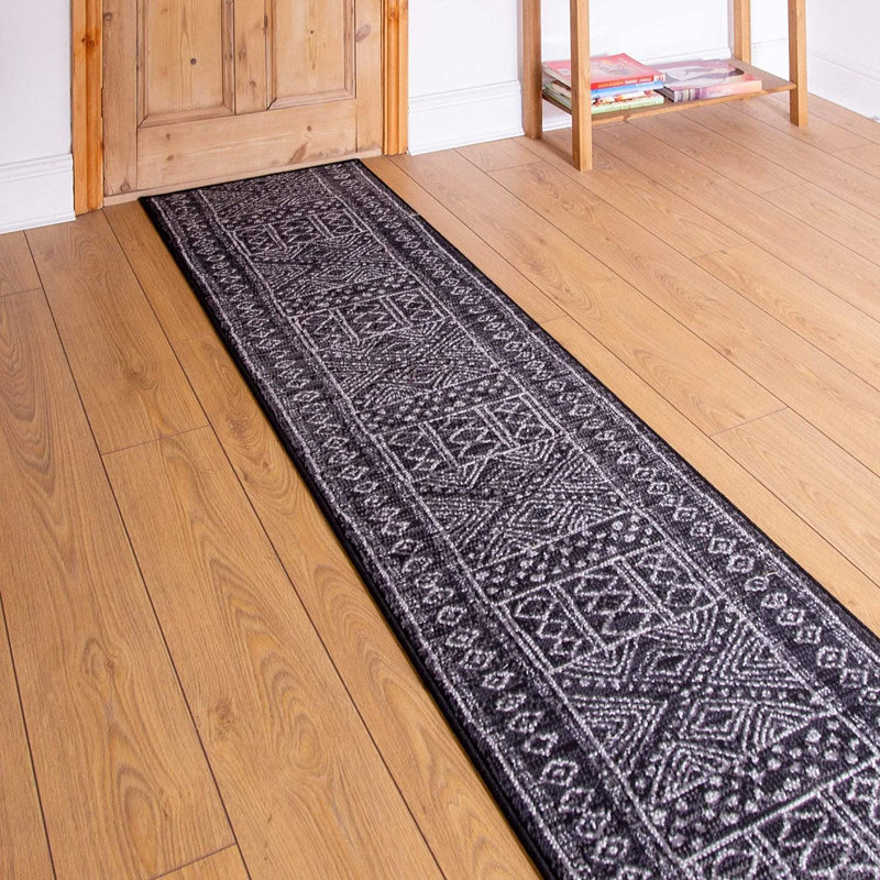 Bader Tufted Black Indoor Rug, Runner 150cm x 70cm