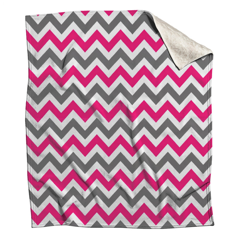 Couvertures à chevrons rose, gris, blanc, L 50 po x H 60 po