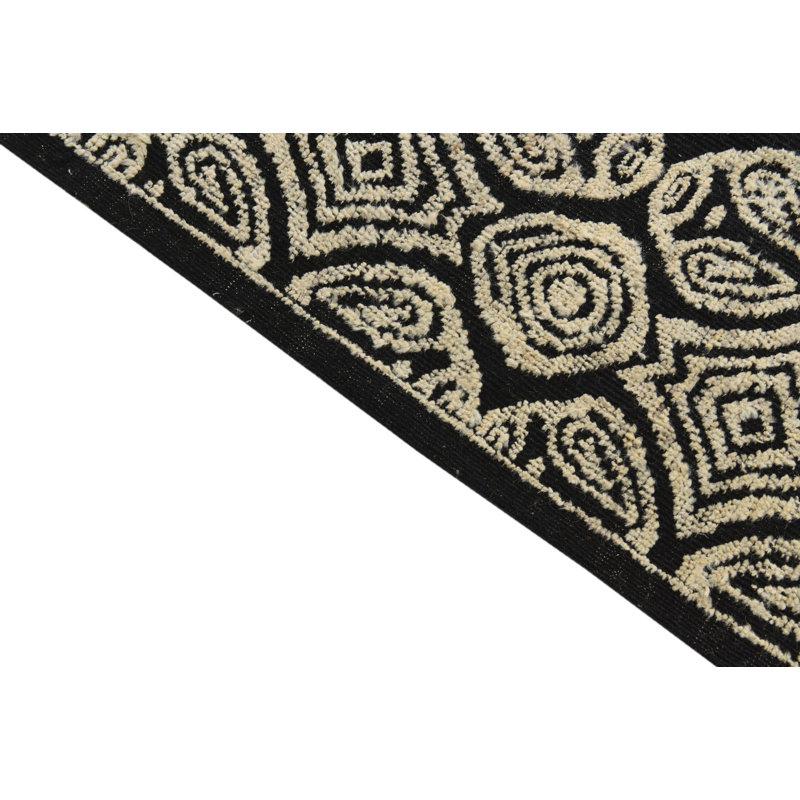 Tapis noir Judy