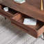 Table basse lisse avec bords durables-107148897