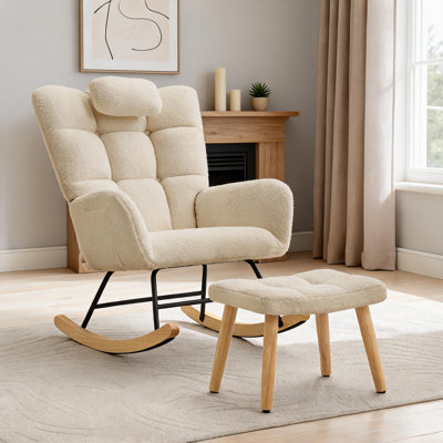 Fauteuil berçant et oscillant blanc avec repose-pieds, fauteuil à haut dossier avec siège rembourré et coussin lombaire, fauteuil berçant à structure en métal pour le salon et la chambre à coucher