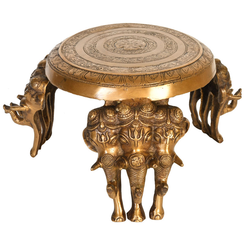 Tabouret piédestal trépied avec détails Trishul