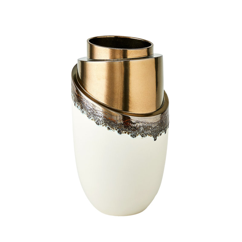 Vase incliné - Bronze réactif, H 16 po x l 9 po x P 9 po