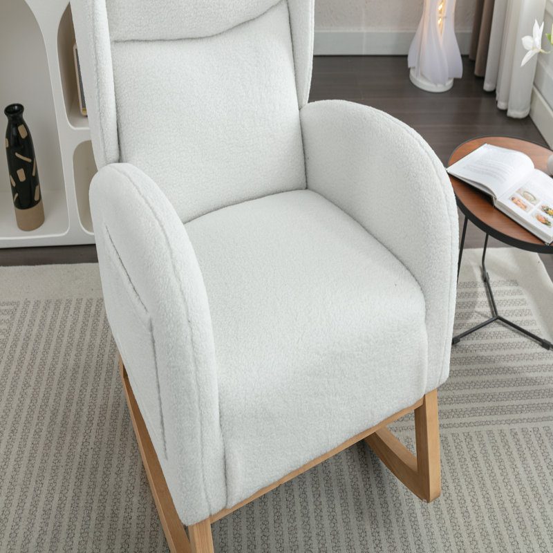 Chaise berçante en tissu Teddy avec pieds en bois paquet, Ivoire ivoire