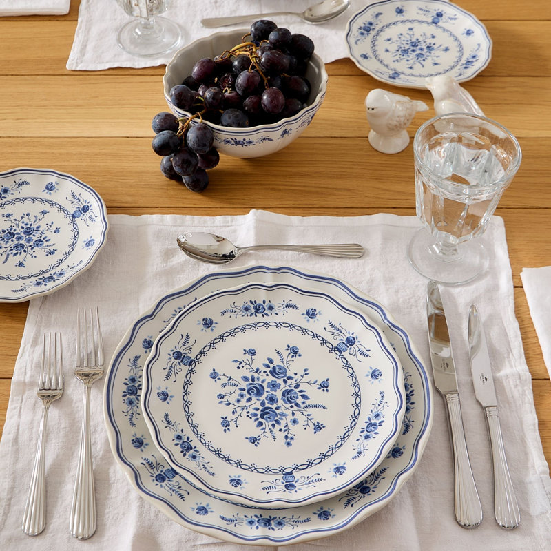 Vila Appetizer Plates, White/Blue