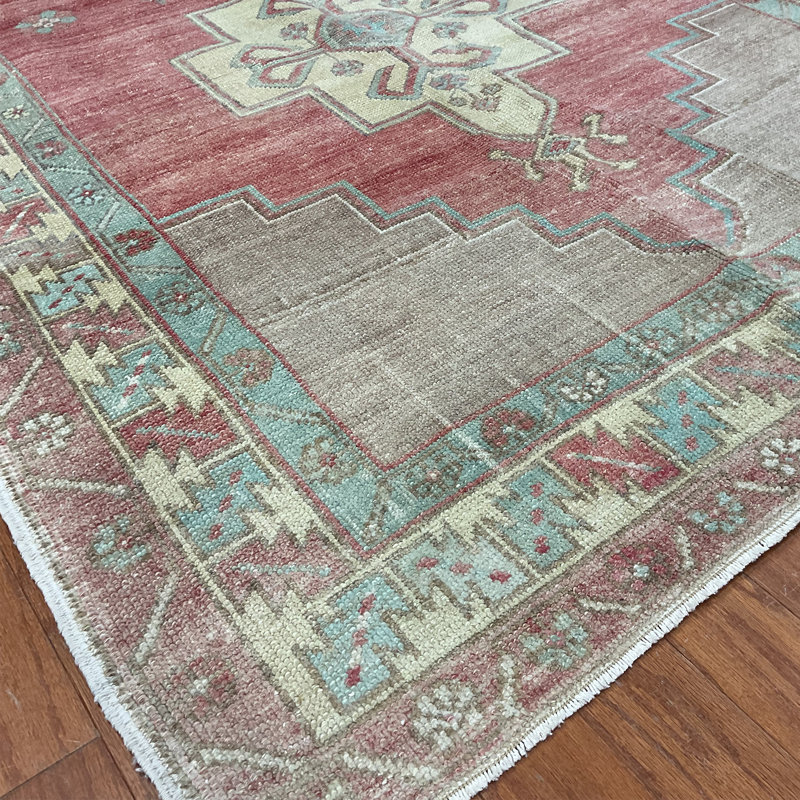 Tapis en laine Oushak fait à la main Bungalow Rose