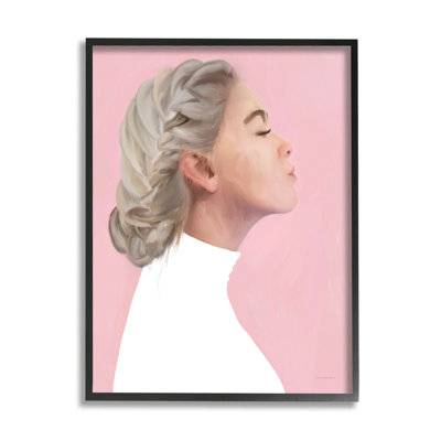Portrait de jeune fille aux cheveux tressés sur fond rose par Kamdon Kreations - Peinture