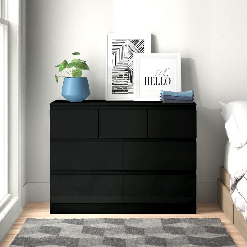 Carlton 7 Drawer Merchant Chest Of Drawers: 4 + 3 Configuration. Matt Finish. Scratch Resistant. Modern No Handle Design.