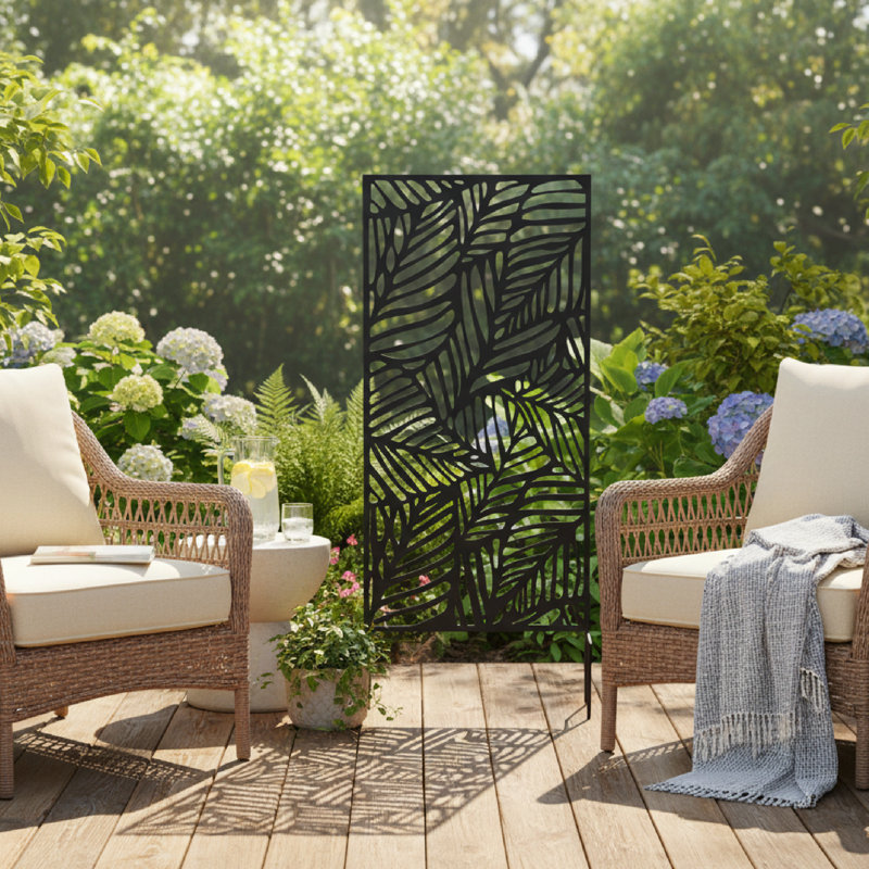 Metal Leaf Garden Screen 55.11" H