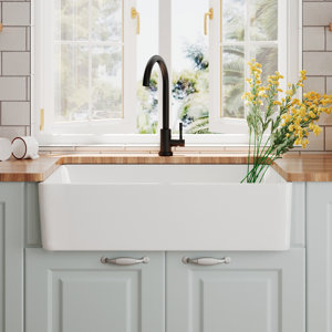 Feast 33" L x 20" W Single Bowl Farmhouse Kitchen Sink with Sink Grid and Basket Strainer