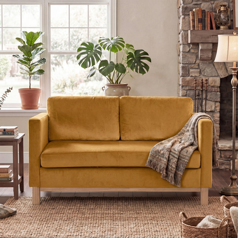 Causeuse rembourrée en velours de 60 po de style Mid-Century pour petite pièce, Velours gingembre