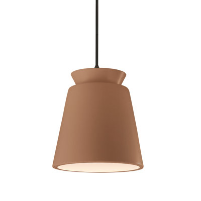 Luminaire suspendu conique à 1 lumière Logan