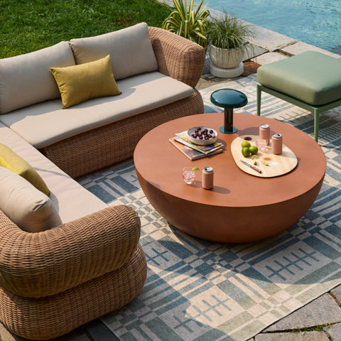 Outdoor Sale