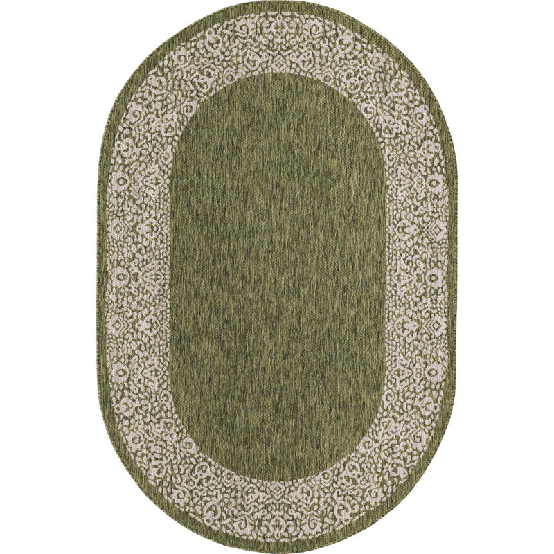 Tapis d'intérieur / extérieur vert Finbar, Ovale 5 pi 3 po x 8 pi