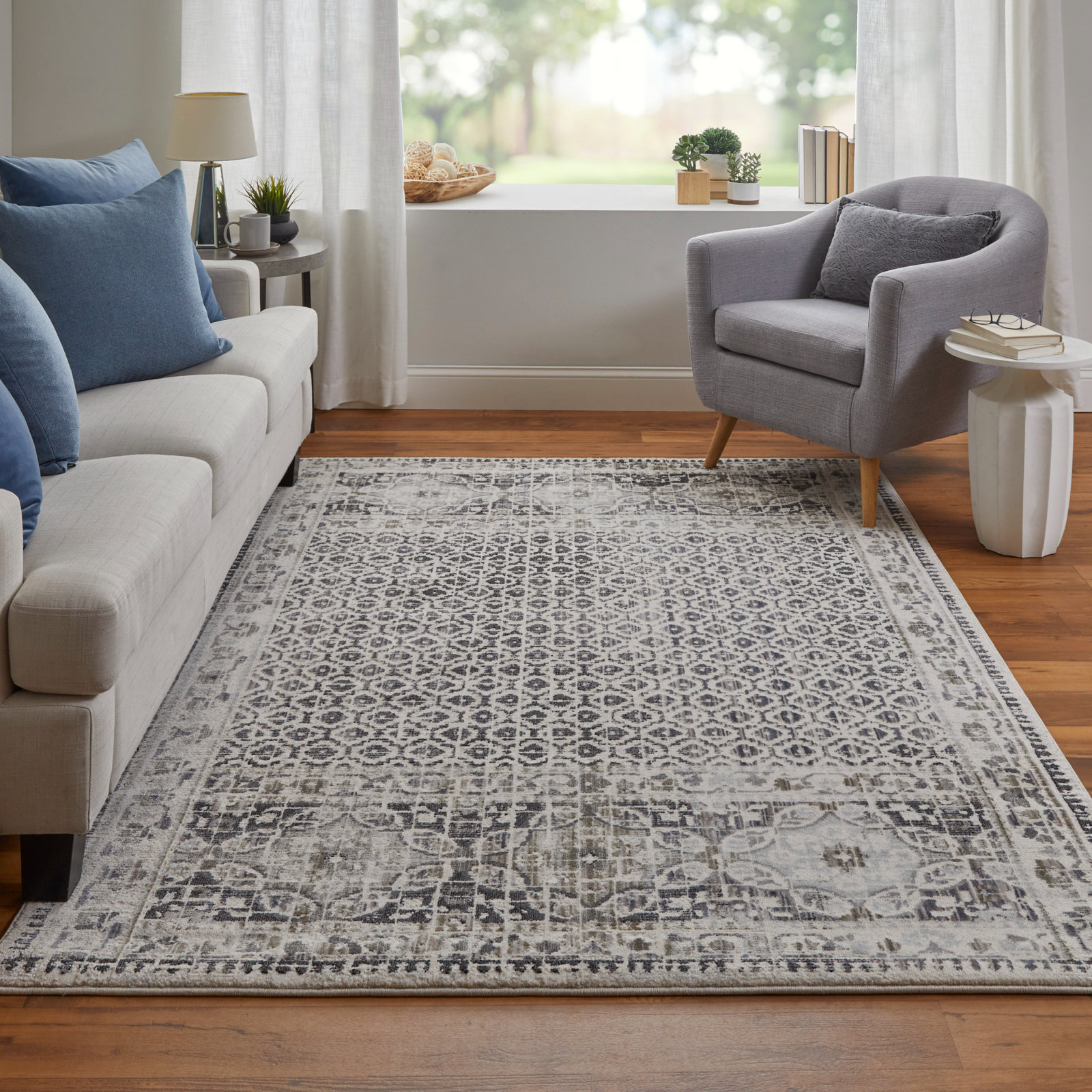 Chander Charcoal Ivory Oriental Rug, Rectangle 7'10" x 10'