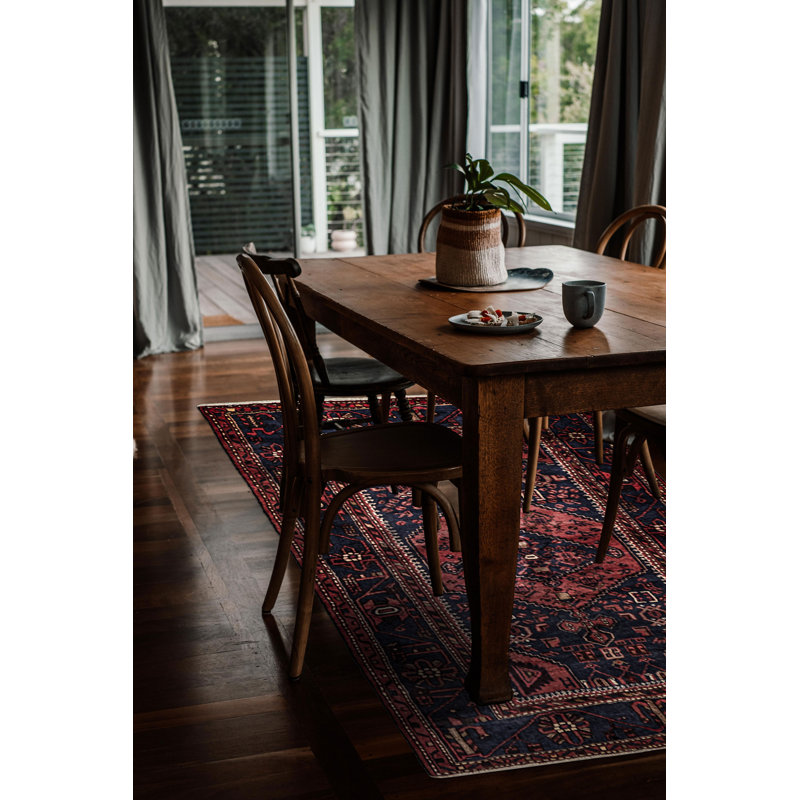 Tapis bleu marine Andelz 4 pi 4 po x 6 pi 7 po