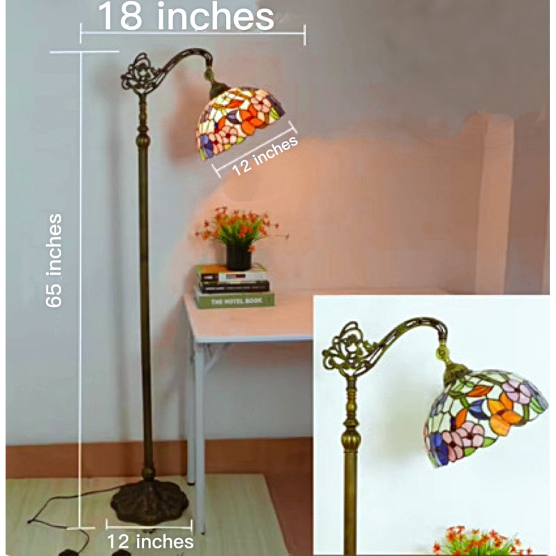 Belle lampe sur pied en verre coloré Tiffany