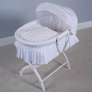 Moses Basket with Bedding with Mattress