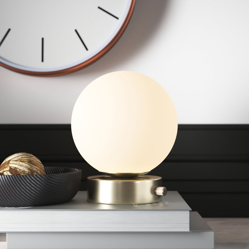 Brainard Metal Globe Lamp, Gold