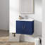 Meuble-lavabo mural flottant avec lavabo en porcelaine blanche et portes à fermeture douce