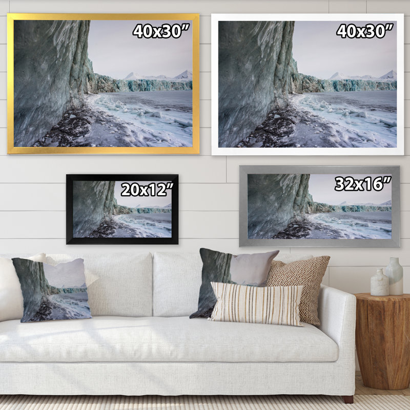 Magnifique image d'un mur de glace - peinture sur toile, H 16 po x l 32 po, Toile blanche avec cadre d'angle fermé