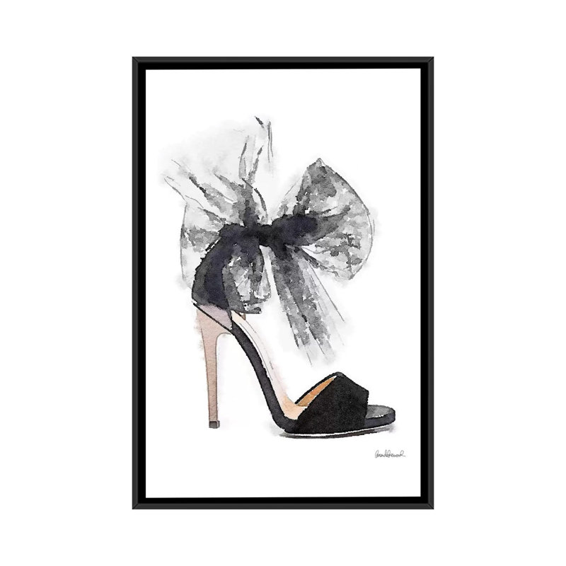 «Fashion Shoe In Black Sheer» par Amanda Greenwood, impression sur toile tendue, H 26 po x l 18 po x P 1,5 po, Pas de tapis