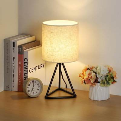 Ladessa Metal Tripod Lamp
