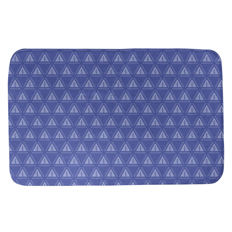 Tapis pour salle de bain à arbres minimalistes Barbra, l 17 po x L 24 po, Bleu